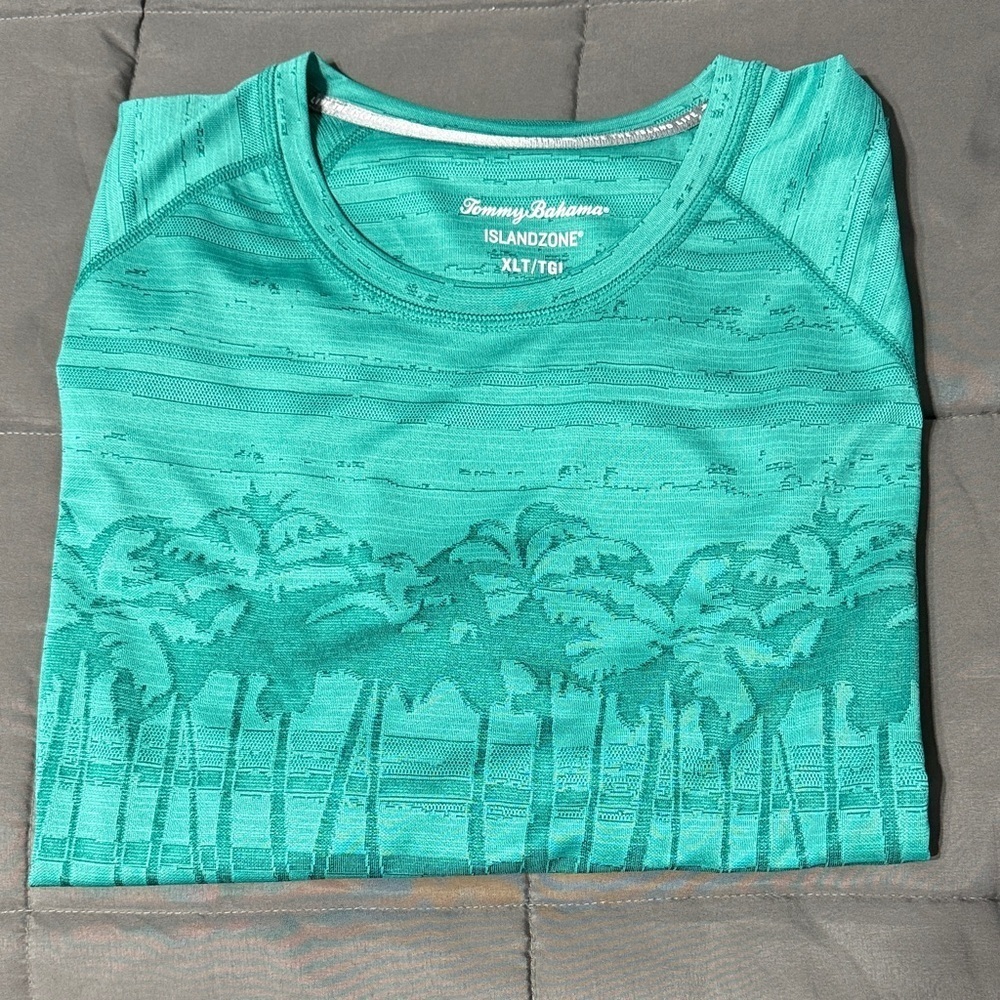 Tommy Bahama IslandZone long sleeve shirt. Size XLT